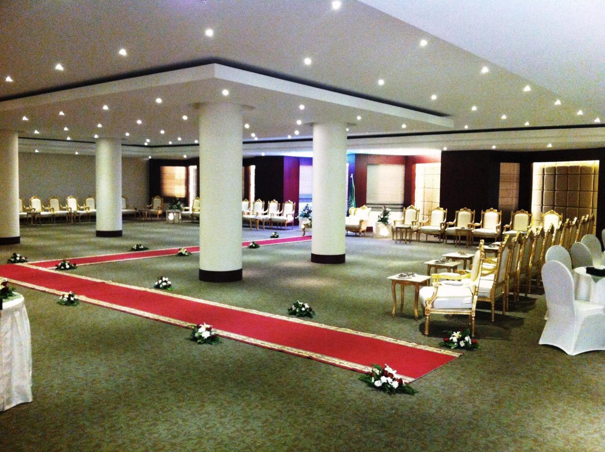 Executives Hotel - Azizia Riyadh Eksteriør billede