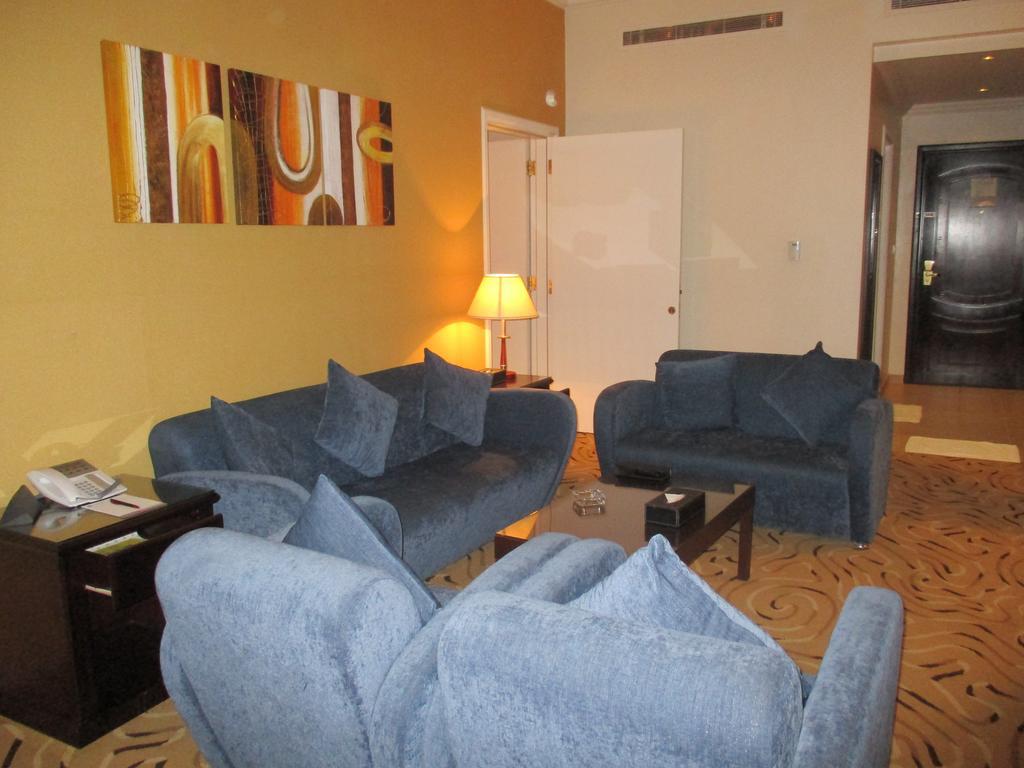 Executives Hotel - Azizia Riyadh Eksteriør billede