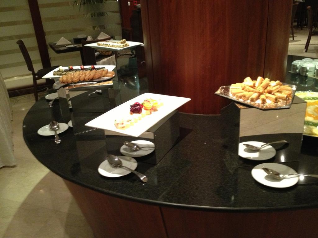 Executives Hotel - Azizia Riyadh Eksteriør billede